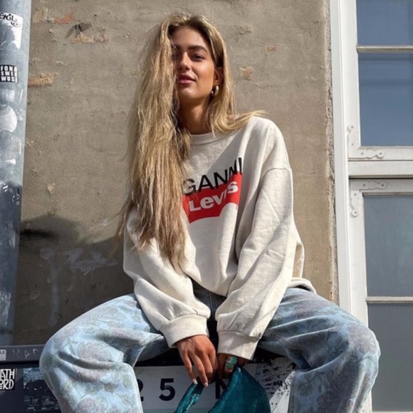 NEW Ganni x Levi's Snap Back Sweatshirt Nature Medium - Picture 14 of 17